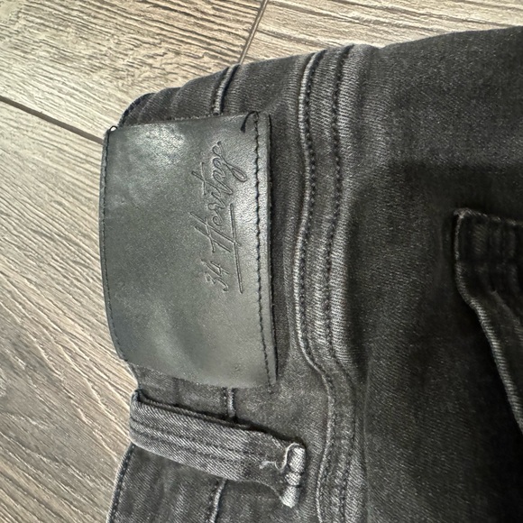 34 Heritage Black Jeans - Picture 4 of 4